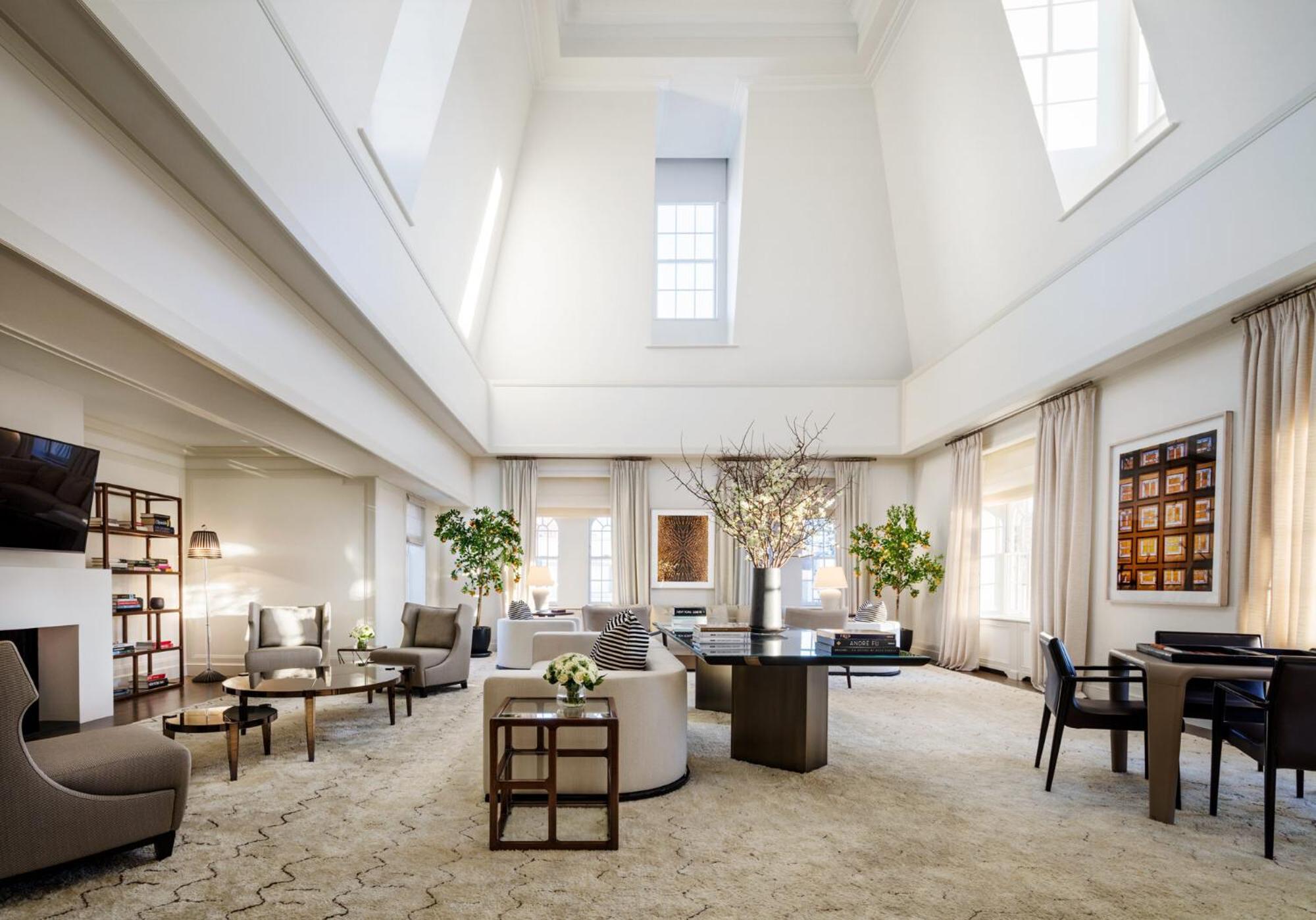 Executive In Pedestrian Area Apartment Zurich